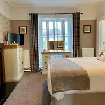 Harts Head 4* Settle